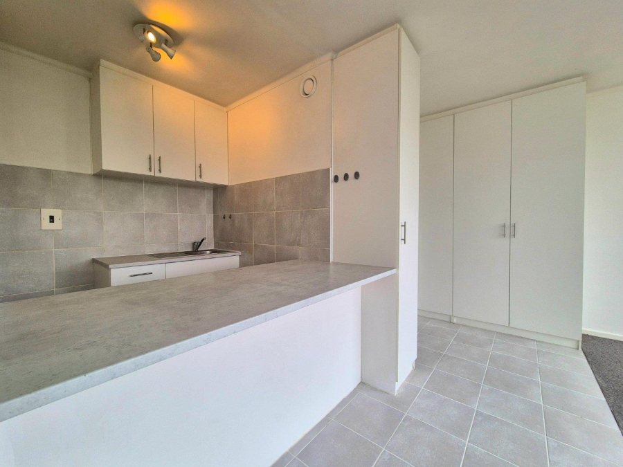 1 Bedroom Property for Sale in Claremont Upper Western Cape